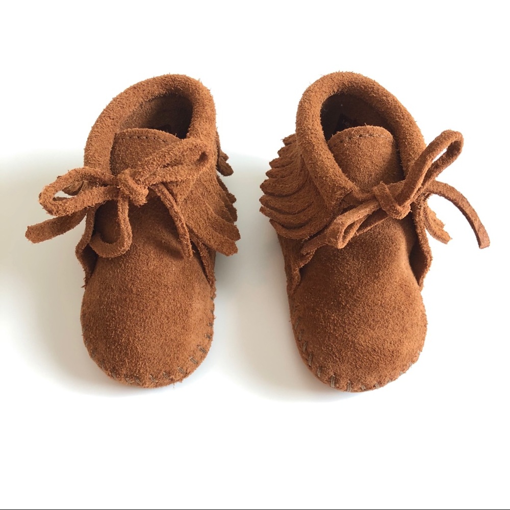 Minnetonka Baby Moccasins (1C)